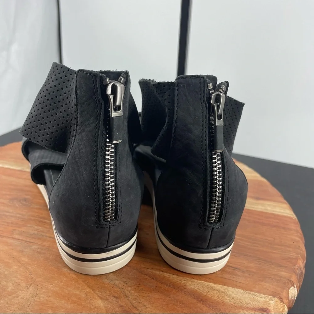 Eileen Fisher Sport Platform Perforated Sandals gray black Sz‎ 7